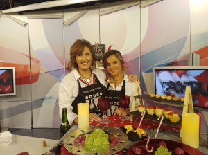 Mar Portero y Teresa Herraez preparando el menú navideño sin gluten